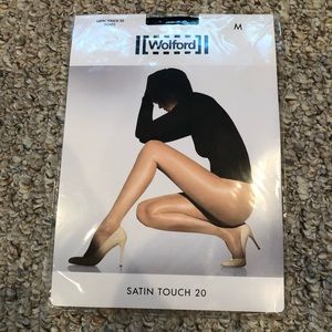 Wolford Satin Touch 20 Black Sheer tights